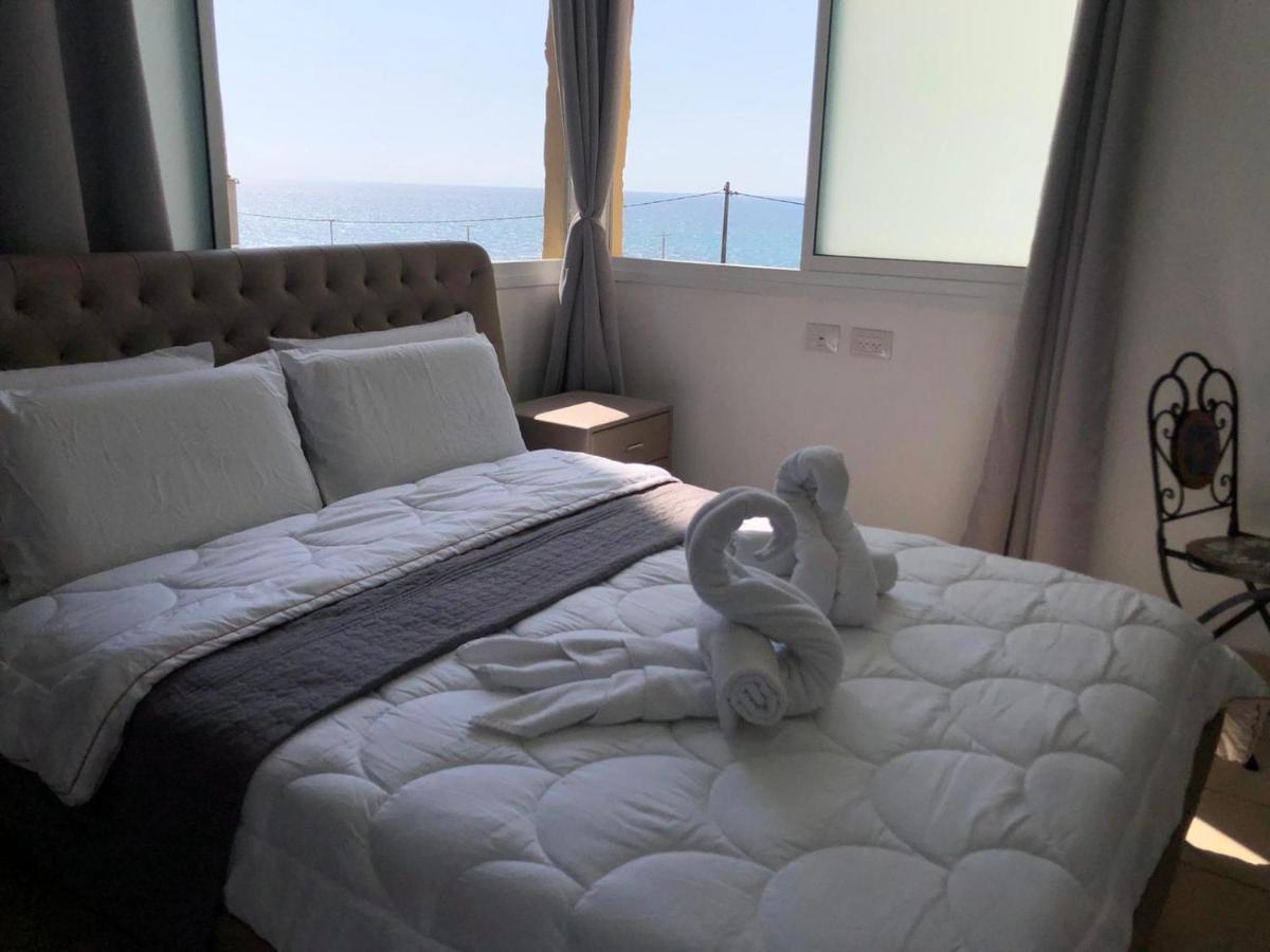 Hotel Room Service Bat Yam Buitenkant foto