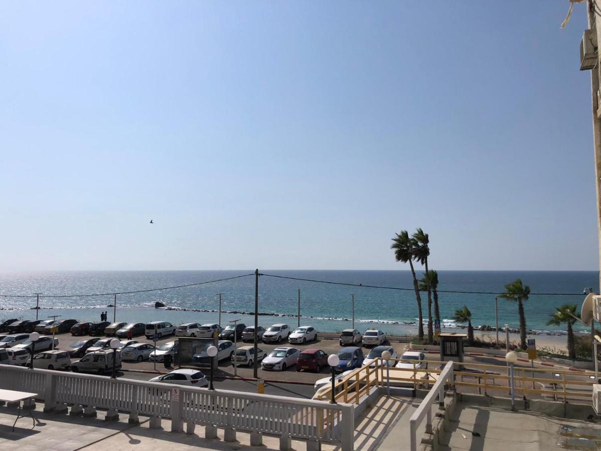 Hotel Room Service Bat Yam Buitenkant foto